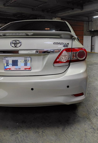 Imagen 5 de 15 de Toyota Corolla Gli 2014