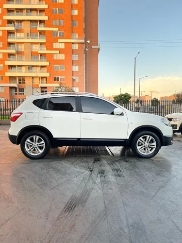 Nissan Qashqai 2.0l 4wd +2 4x4