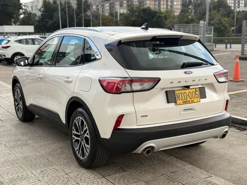 Ford Escape 2.0 Titanium