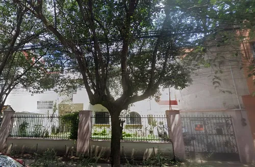 Casa En La Nápoles