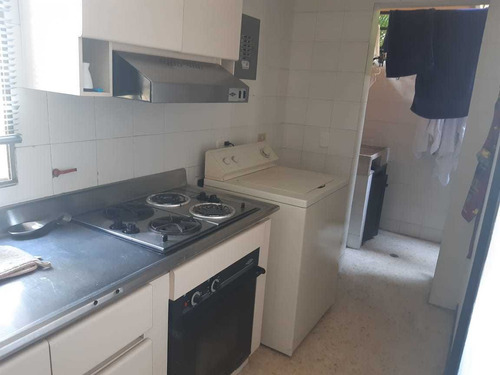 Imagen 3 de 14 de Apartamento En Venta El Poblado Cod: 18569