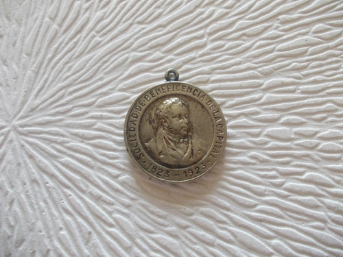 Medalla Soc. Beneficencia De La Capital 1823/1923 Firmada