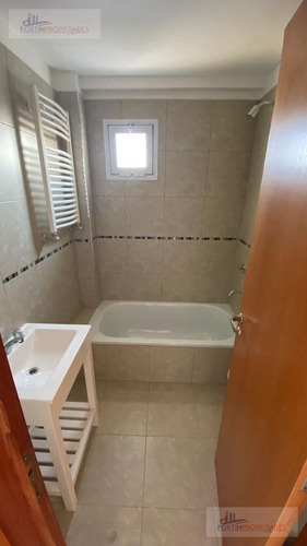 Imagen 3 de 14 de Departamento - La Plata