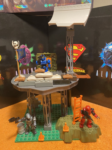 Megabloks Mega Construx Halo Battle Stage (9) (Usado)