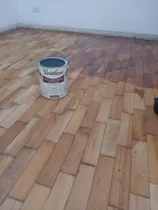 Comprar Parquet, Afines