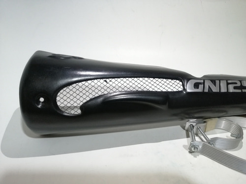 Imagen 2 de 2 de Protector Tubo De Escape Gn125 En Fibra
