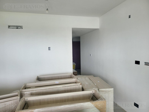 Departamento De 3 Amb, Pb Con Jardín En Venta En Armony