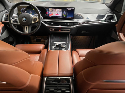 BMW X7 4.4 V8 M60I
