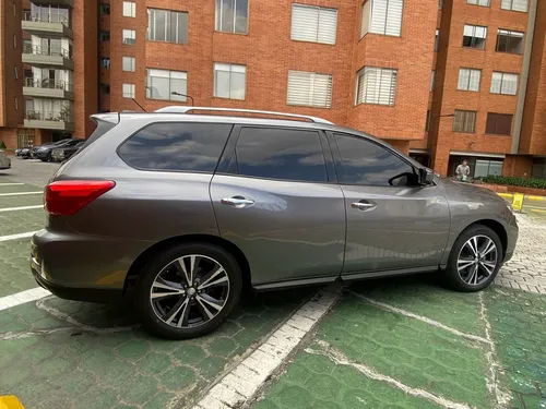 Nissan Pathfinder 3.5 R52 Exclusive