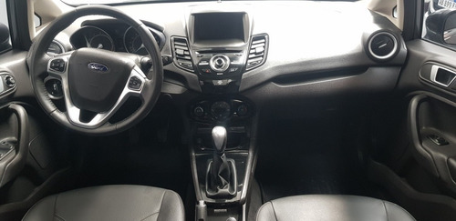 Ford Fiesta Kinetic Design 1.6 Titanium 120cv 2015