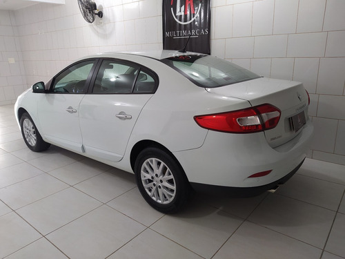 Renault Fluence 2016 2.0 Dynamique Plus X-tronic Hi-flex 4p