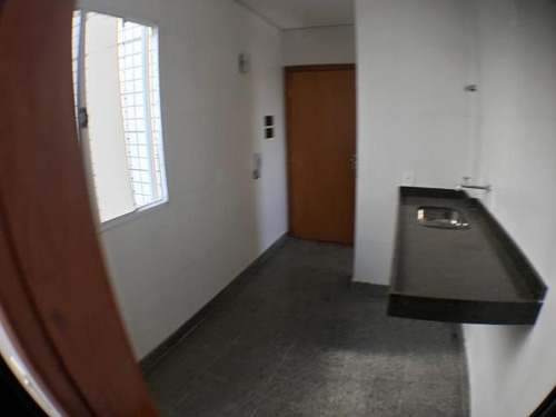 Imagem 14 de 25 de Cobertura Três Quartos Bairro Fernão Dias - 16004
