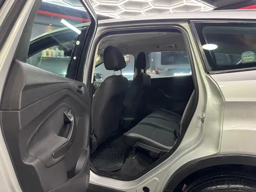 Ford Escape 2.5 S Plus L4 At