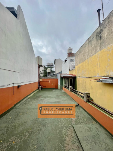 Depto Tipo Casa 2 Amb Al Frente. Caseros. Tres De Febrero