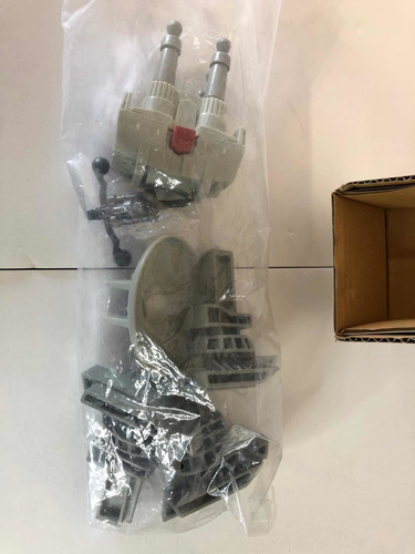 Remate Playskool Millenium Falcon Hasbro2001 Galactic Heroes (Usado)