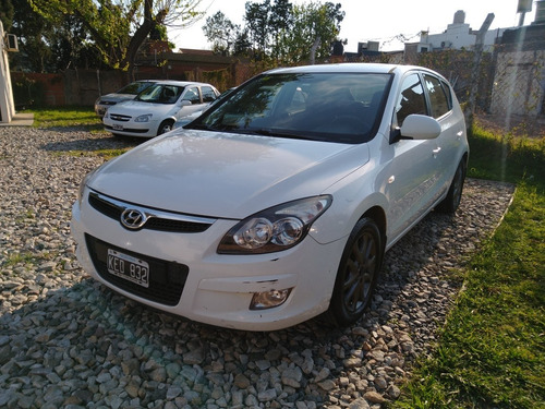 Hyundai I30 1.6 Gls Seguridad, Muy Bueno! Permuto, Financio!