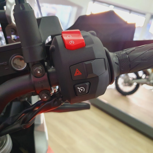 Imagen 12 de 20 de Suzuki V Strom 1050 Xt Concesionario Oficial El Mejor Dolar