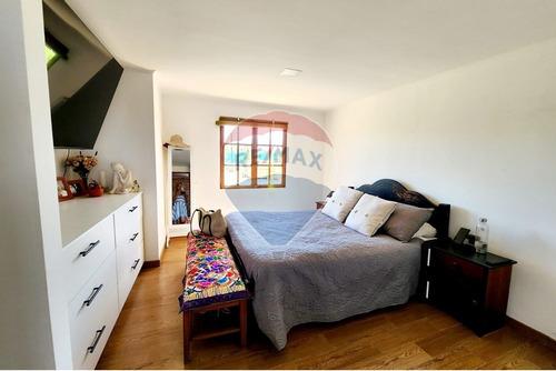 Dos Excelentes Y Renovadas Casas Al Precio De Una