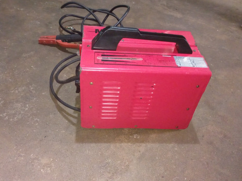 Imagen 4 de 5 de Se Vende. Maquina De Soldar Mediana En Buen Estado