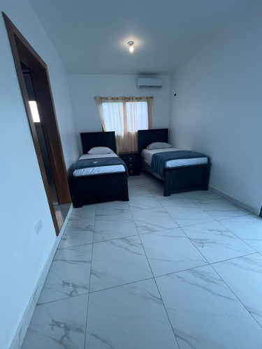 Alquiler Villa En San Isidro