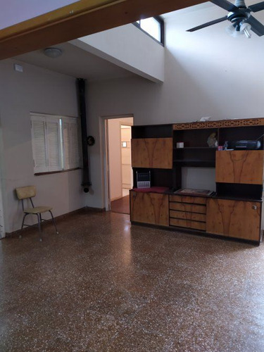 Casa + Local A 150mts. Av. Monteverde - Excelente Construcc