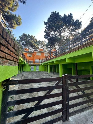 Departamento En Venta - 1 Dormitorio 2 Baños - Cochera - 65mts2 - Costa Del Este