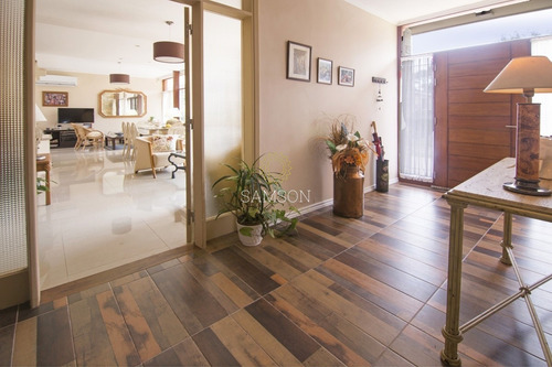 Venta Casa De 3 Dormitorios Con Jardín San Rafael, Punta Del Este.- Ref: 13