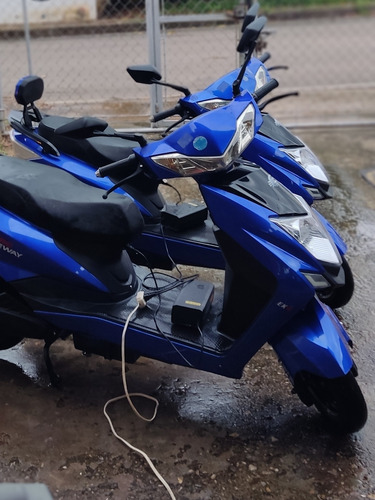 Imagen 2 de 3 de Repuestos Para Moto Electrica Empire Ek4
