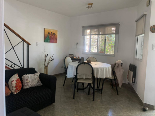 Imagen 2 de 11 de Excelente Duplex 3 Ambientes Carapachay