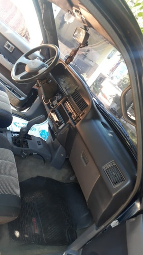 Imagen 3 de 3 de Toyota Año 1993 Surf