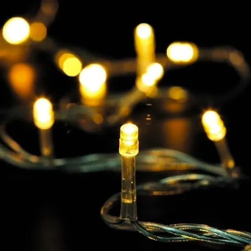 Imagem 2 de 6 de Cordão 100 Leds Fixo Branco Quente 10 Metros Macho E Fêmea
