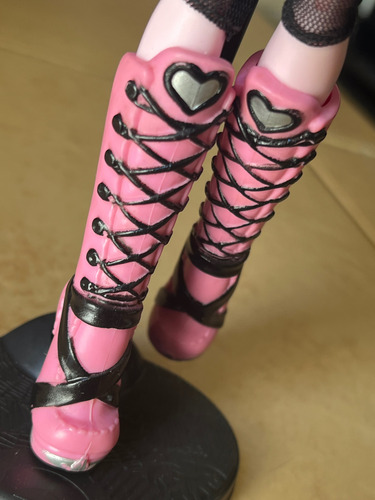 Muñeca Monster High Draculaura Básica W3 No Creep