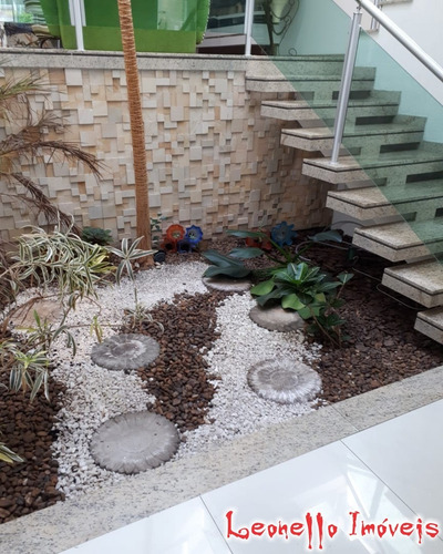 Imagem 1 de 30 de Sobrado Para Venda Com 175 M² Construídos Sendo 3 Suítes, Quintal Com Churrasqueira E 4 Vagas De Garagem! Vila Scarpelli Em Santo André, Sp. - Ca00104 - 70667135