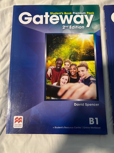 Gateway Student Más Worbook