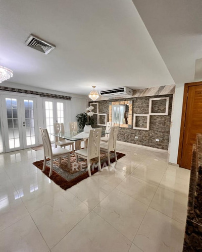 Imagen 8 de 17 de Townhouse En El Valle , Municipio Garcias , Isla De Margarita, Nueva Esparta