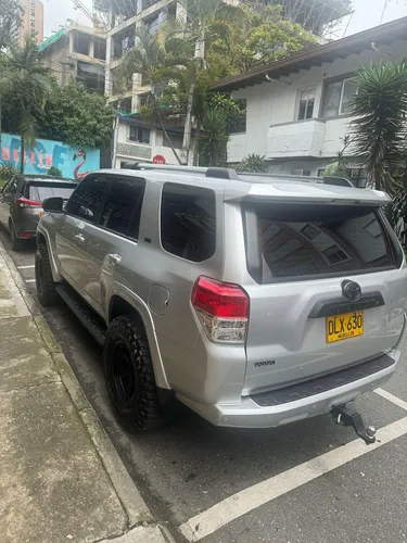 Toyota 4Runner 4.0 Sr5