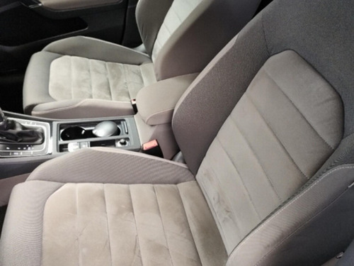 Imagem 7 de 8 de Volkswagen Golf 1.4 Tsi Highline 16v Gasolina 4p Automát...