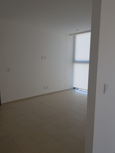 Imagen 10 de 14 de Renta Departamento - Constituyentes Queretaro