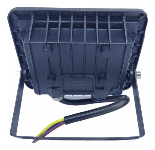 Projetor Led 30w 6500k Bivolt Ip66 2250 Lúmens
