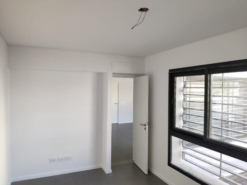Imagen 9 de 12 de Venta Oficina - Consultorio 58m2 A Estrenar, Mendoza 2777 - Gazze