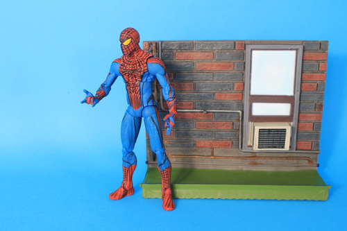 Amazing Spiderman Andrew Garfield 2012 Marvel Select (Usado)