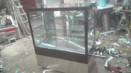 Maquina Exhibidora De Tortas