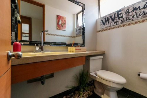 Imagen 12 de 17 de Casa En Venta En Bogotá Camino De Arrayanes