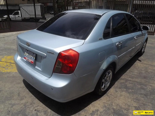 Chevrolet Optra .