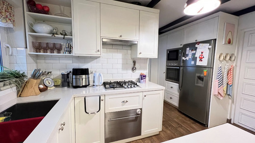 Linda Casa En Todd Evered Miraflores Bajo Con Opcion Compra!