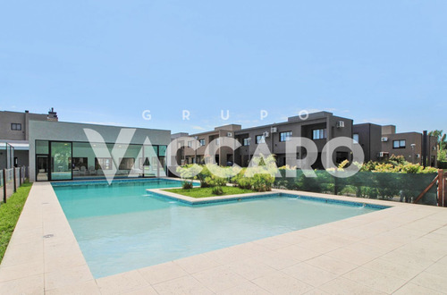 Venta Duplex Moreno Barrio Cerrado