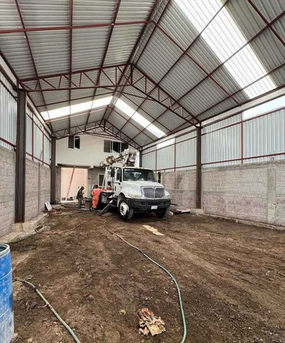 Renta De Bodega Ubicada En Ecatepec De Morelos Kf313