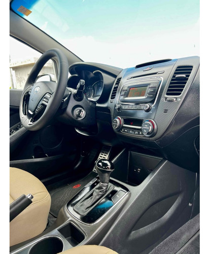 Kia Cerato 1.6 SX 16V FLEX 4P AUTOMÁTICO