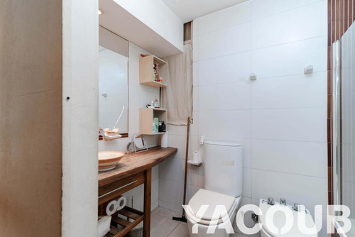 Ph En Venta - 4 Dormitorios 2 Baños - 270mts2 - Almagro