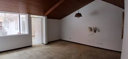 Casa En Arriendo/venta En Santa Paula. Cod A16350